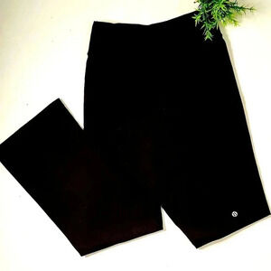 Lululemon  yoga pants black Sz 6